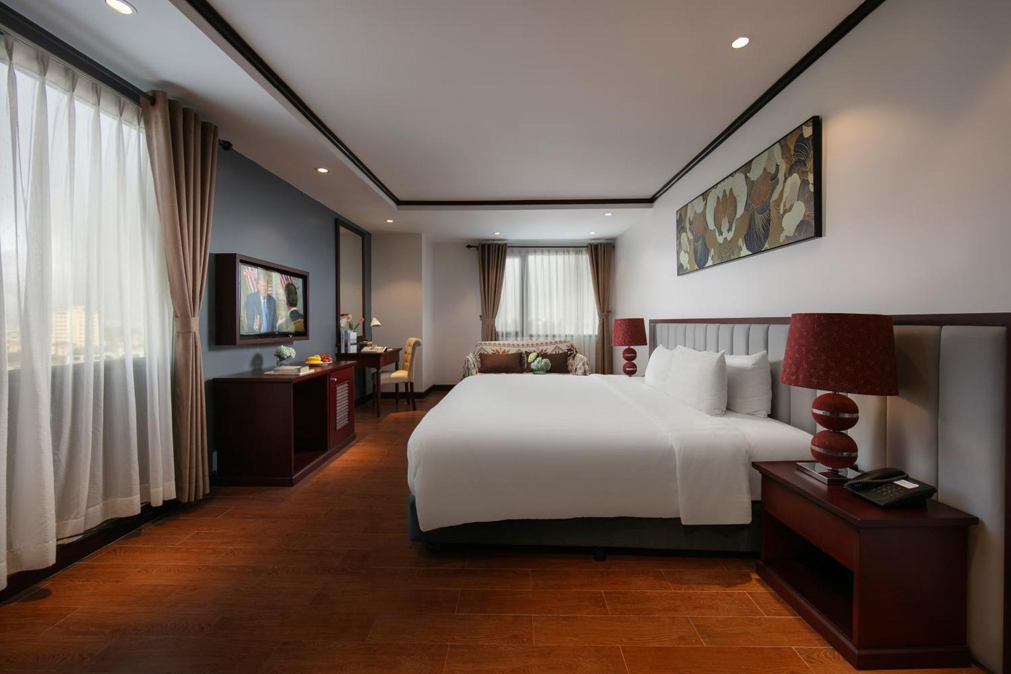 May De Ville Corner Hotel Hanoi Exterior photo