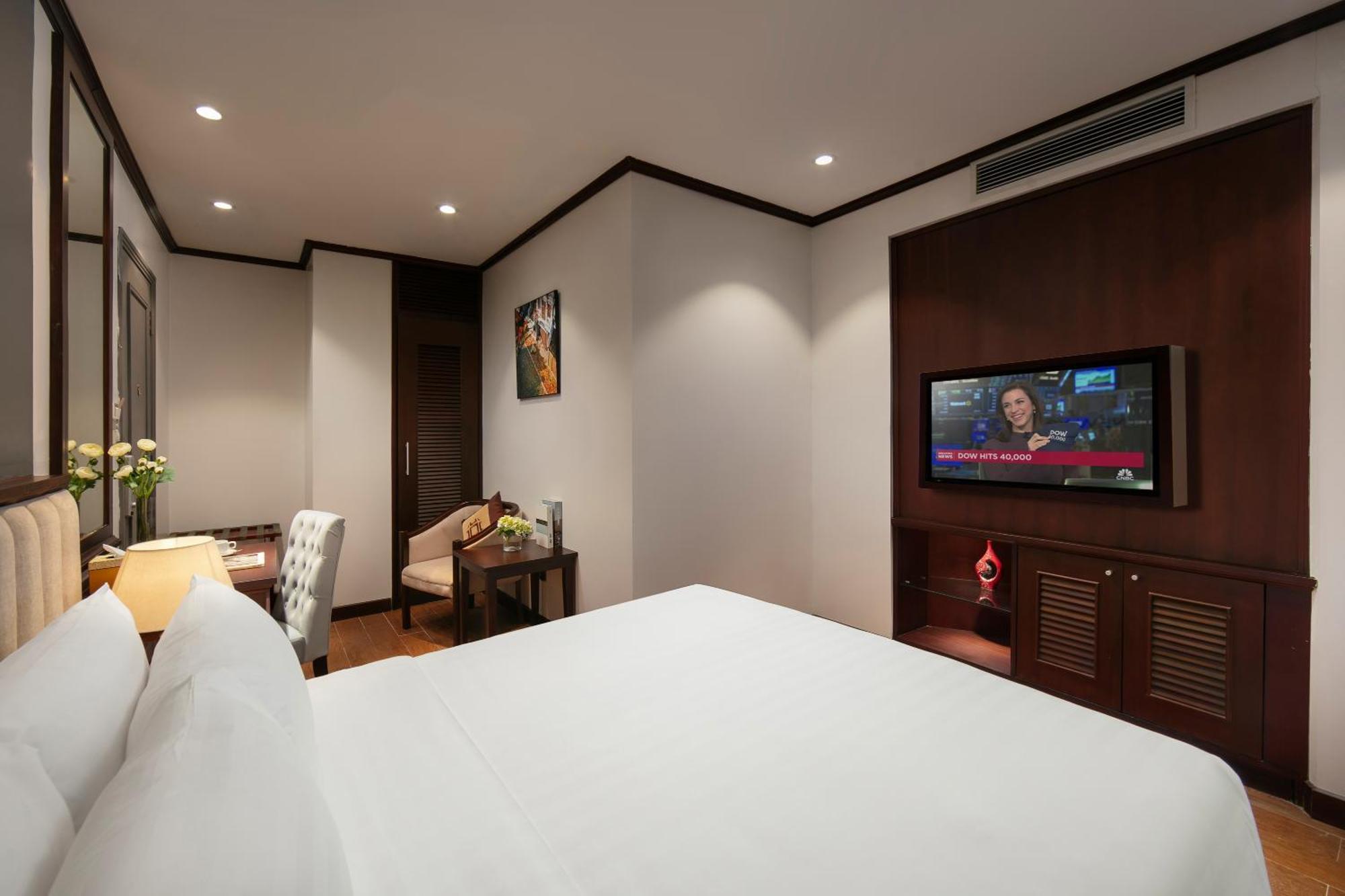 May De Ville Corner Hotel Hanoi Exterior photo