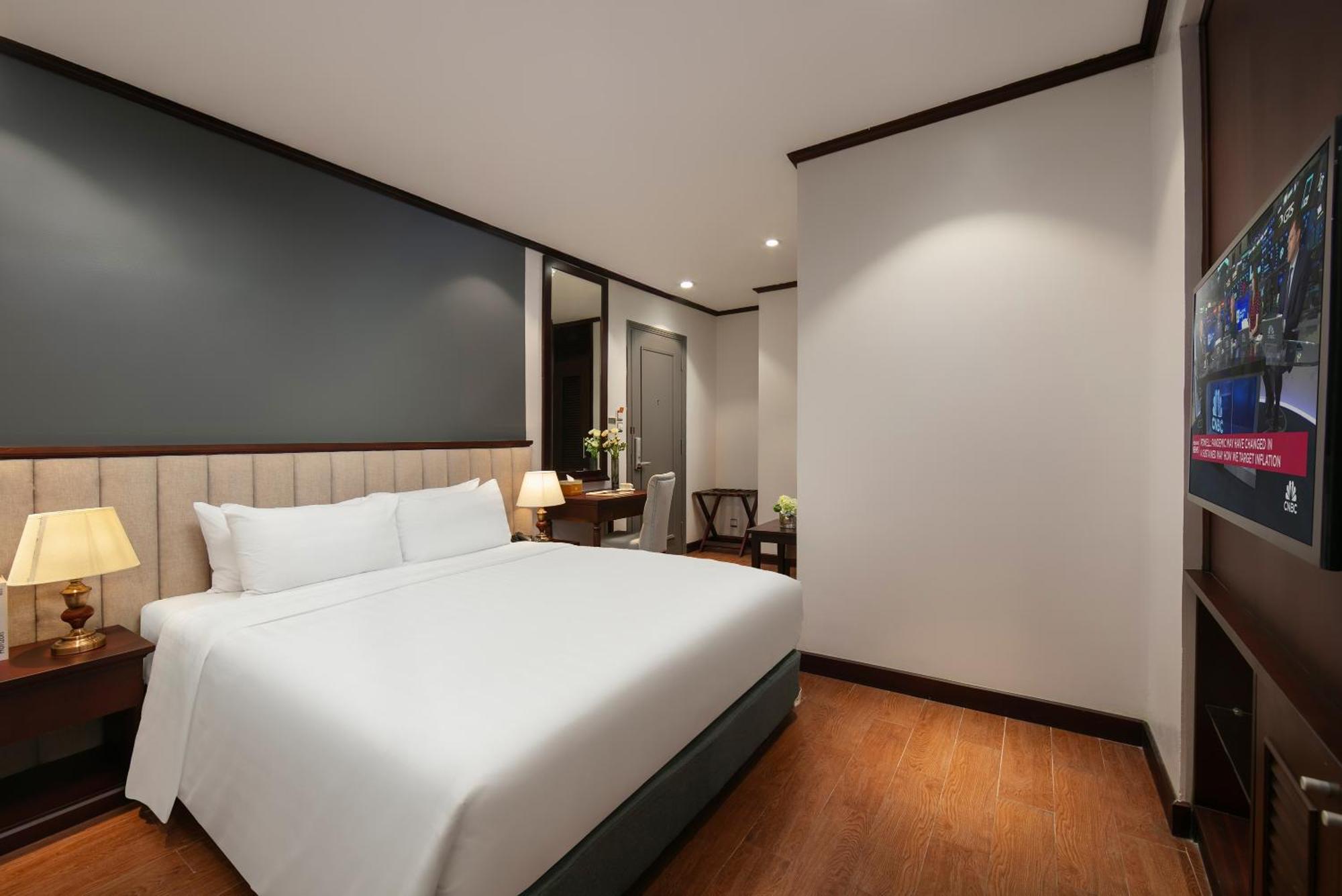 May De Ville Corner Hotel Hanoi Exterior photo