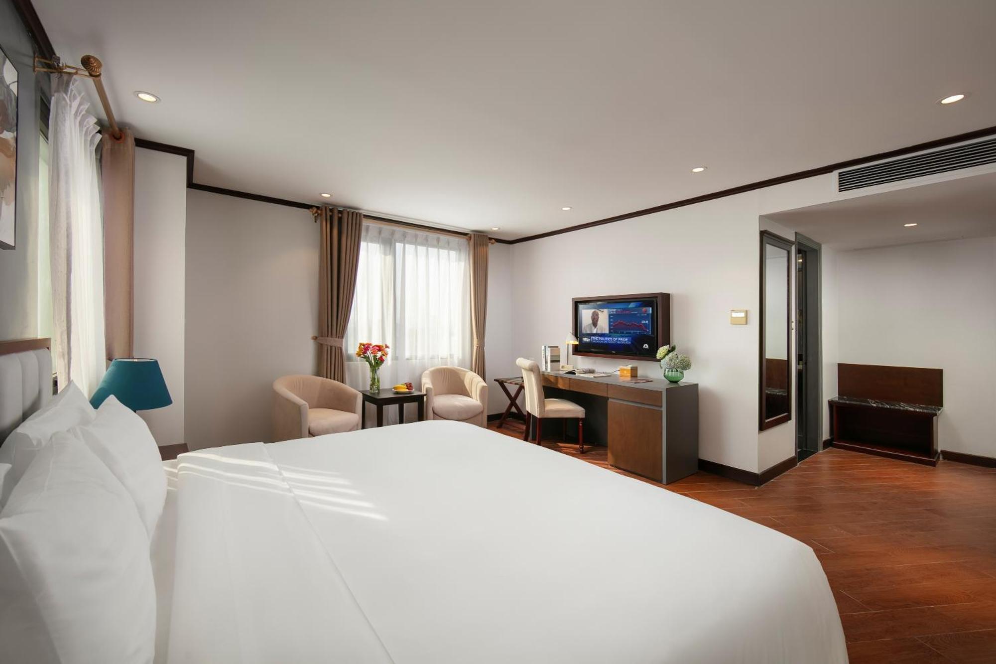 May De Ville Corner Hotel Hanoi Exterior photo